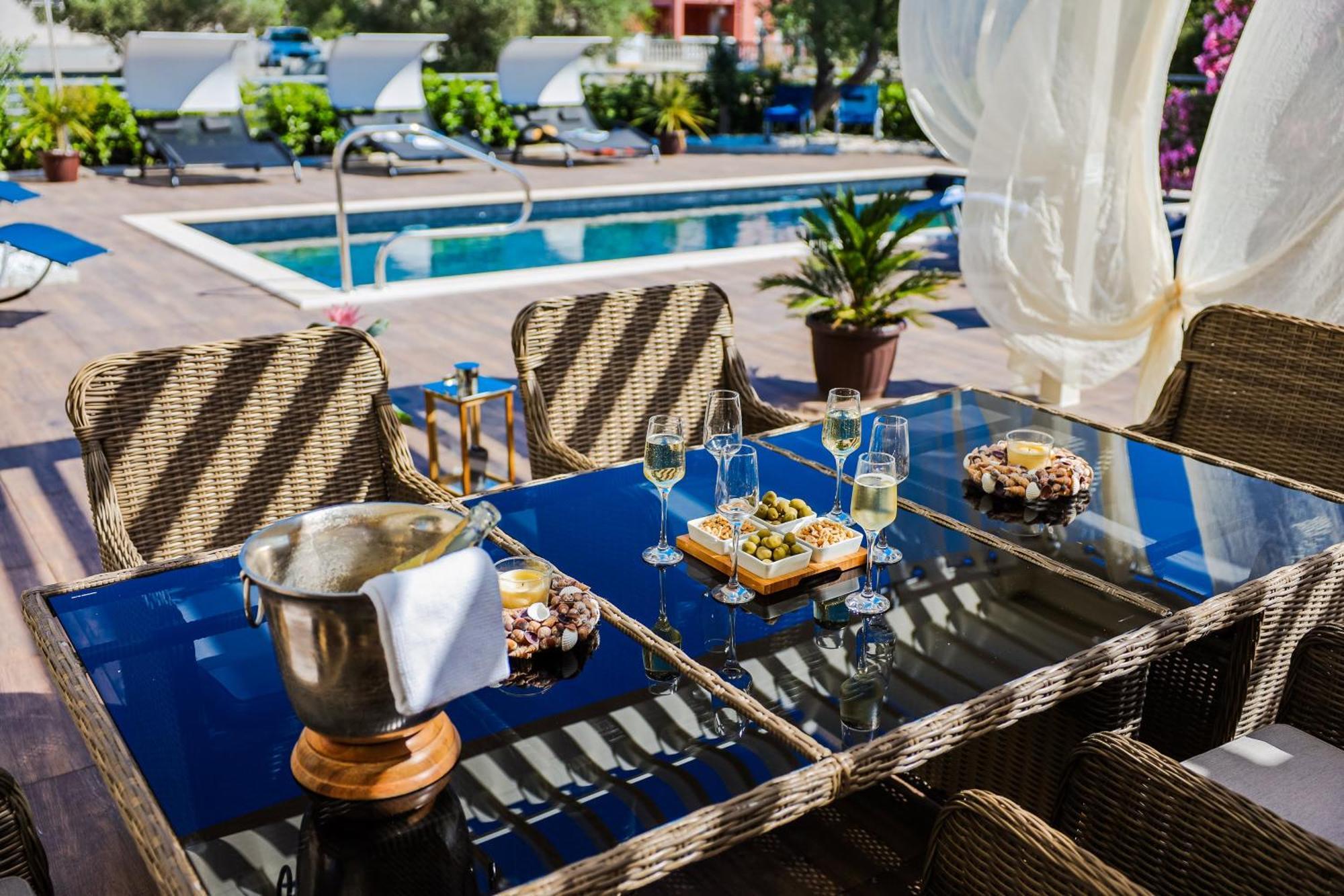 Villa Olive Garden Sukosan Bagian luar foto